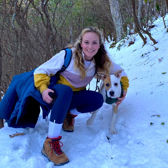 Meet your Posher, Carly - Picture 1 of 1